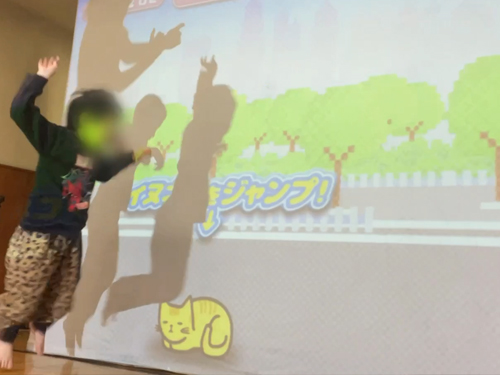 最大4人での同時プレイが可能